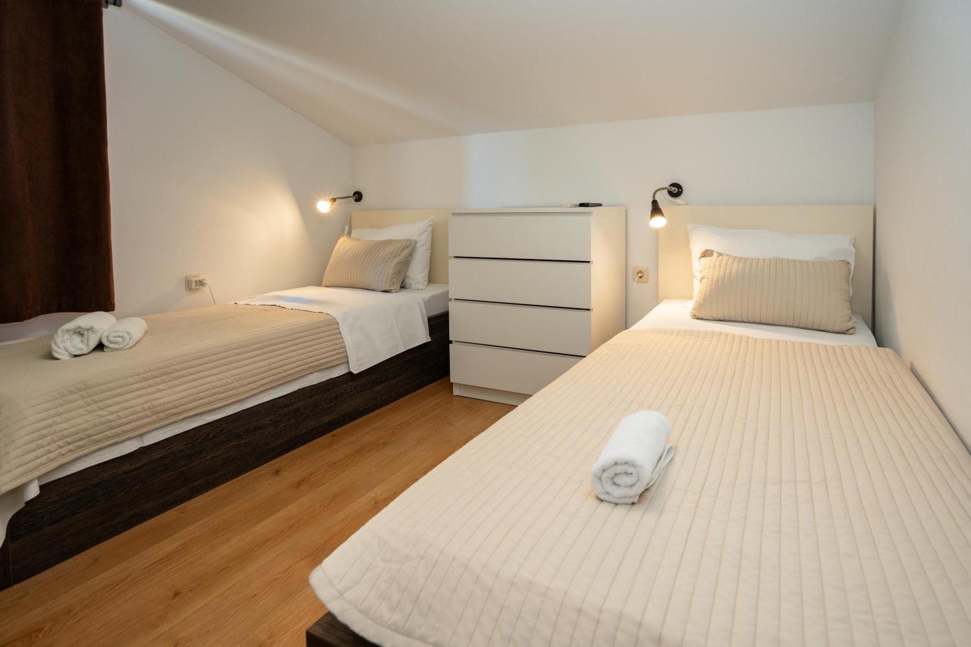 Kustići ベッド＆ブレックファースト マルタ ＆ トナ Bed & Breakfast エクステリア 写真