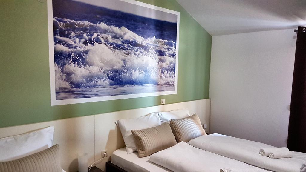 Kustići ベッド＆ブレックファースト マルタ ＆ トナ Bed & Breakfast エクステリア 写真